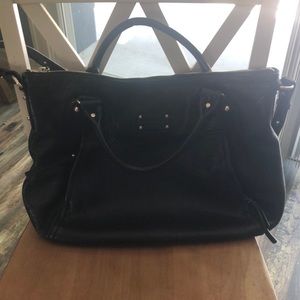 SALE! Awesome lg blackKate Spade tote! 18x12x2.5